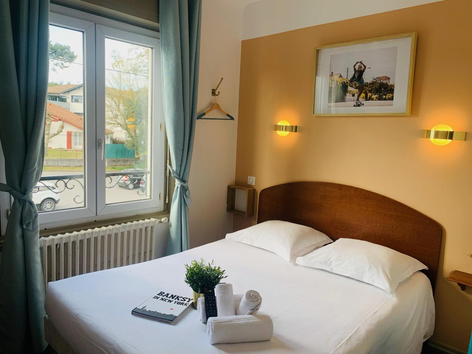 Hotel Fine Anglet Ngoại thất bức ảnh